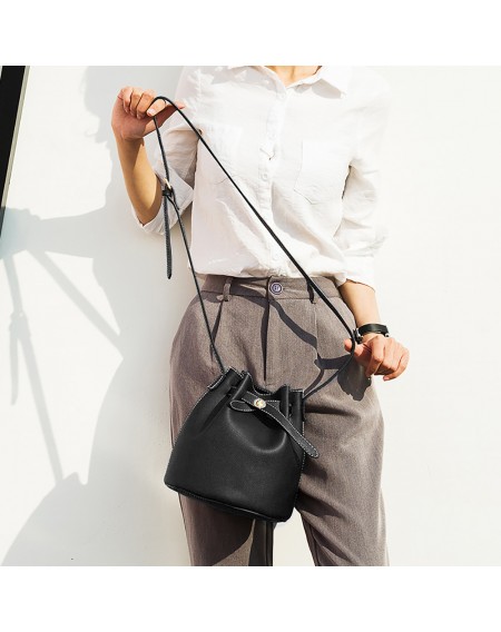 DDD Korean Style Shoulder Bucket Bag PU Female Mini Bag Tide D6006 Black